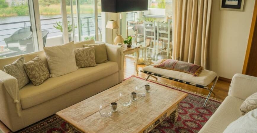 Luxury Living Ideas for Small Spaces That Feel Expensive
